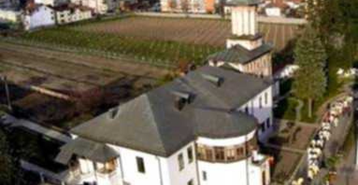 Casa Arhierească Casa Arhierească